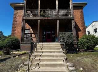 822 W 35th St APT 1, Minneapolis, MN 55408