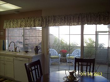 2nd image of 670 Archwood Ave
