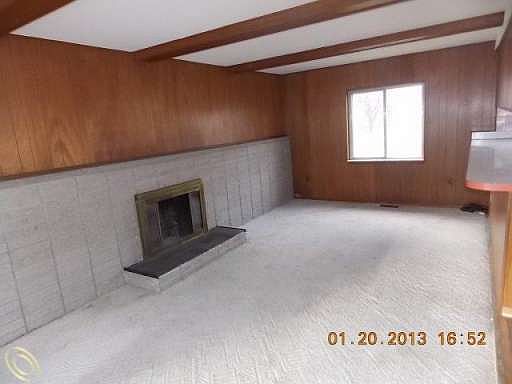5th image of 33917 Clifton Dr