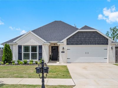 145 S Geranium Ln, Fayetteville, AR, 72704