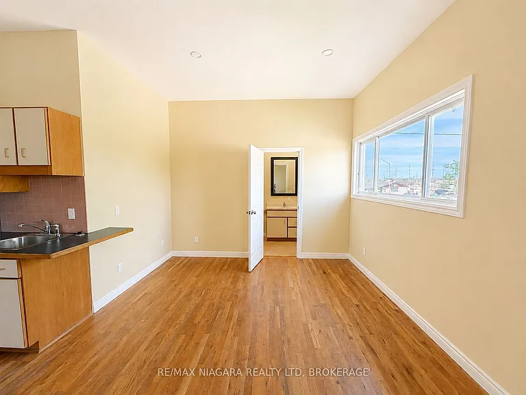 350 Walden Blvd #F — Photo 5