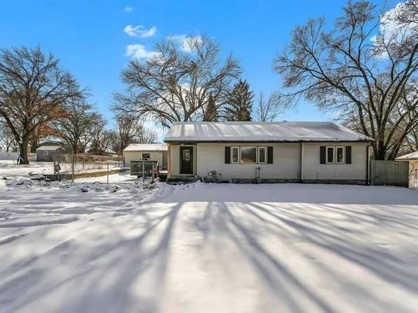 1800 131st Ave NW, Coon Rapids, MN 55448