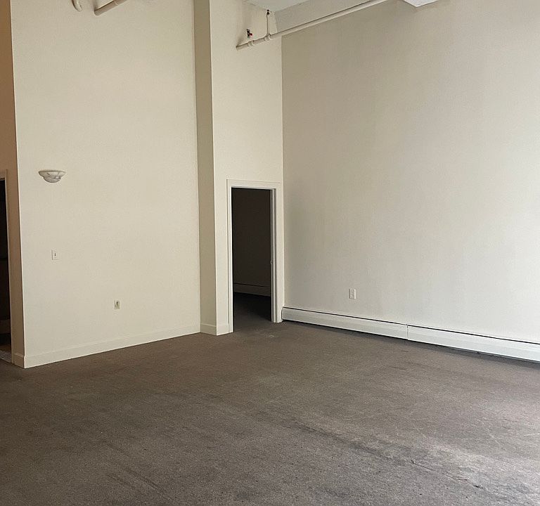 1st image of 937 Broadway St Suite 102