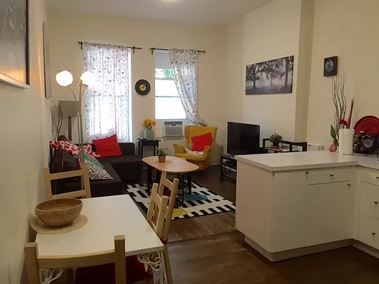 Rented by Walber 82nd Street | media 12