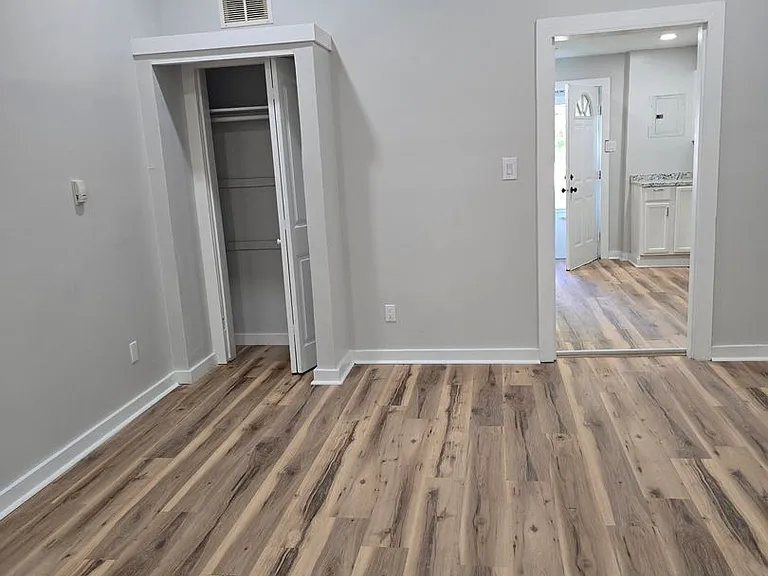 765 N Belleview Pl — Photo 6