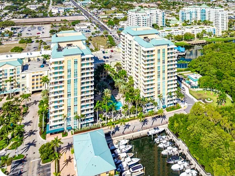 700 E Boynton Beach Blvd #105 — Photo 24