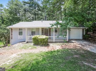 2227 Cherokee Valley Cir, Lithonia, GA 30058