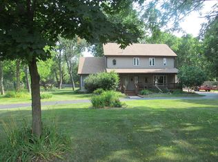 6045 Peart Rd, Morris, IL 60450