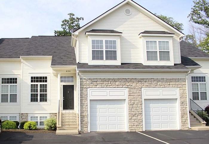 1st image of 8390 Hickory Overlook