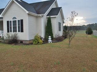 212 Stella Bridgeway Dr, Stella, NC 28582
