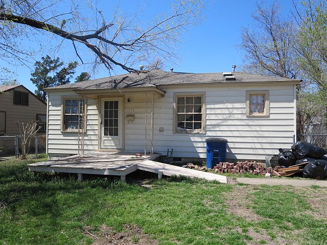 1st image of 1236 N Winston Ave