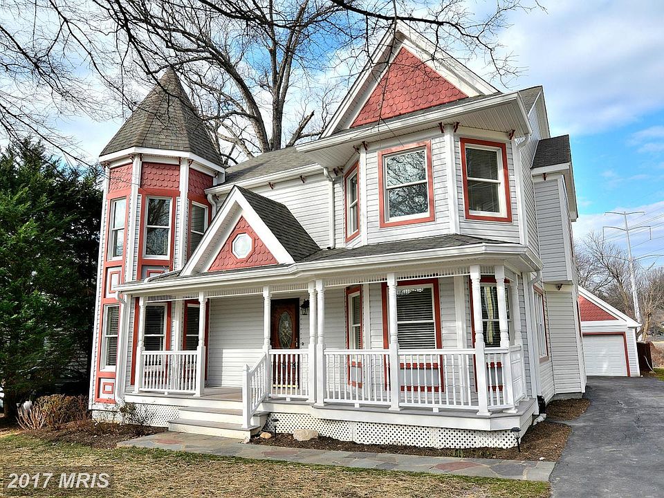 1st image of 311 N Lee St