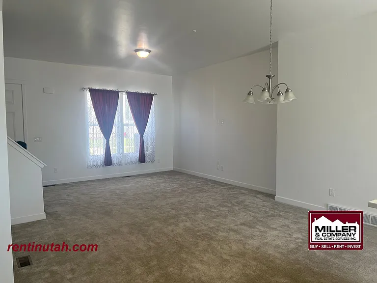 6579 W Terrace Wash Ln — Photo 2