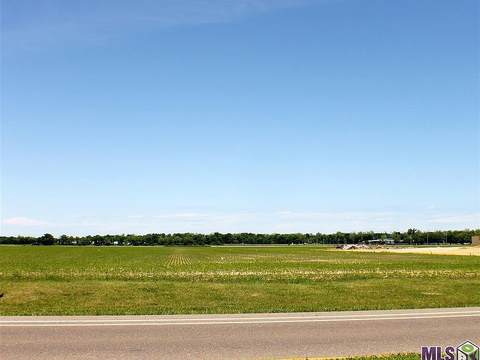 1st image of Pf 3 Memorial Blvd