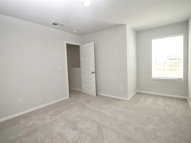 8411 Sweet Cherry Ln — Photo 17