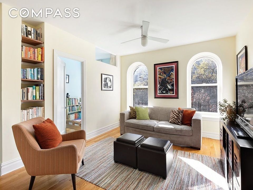 1st image of 377 Sterling Pl APT 3