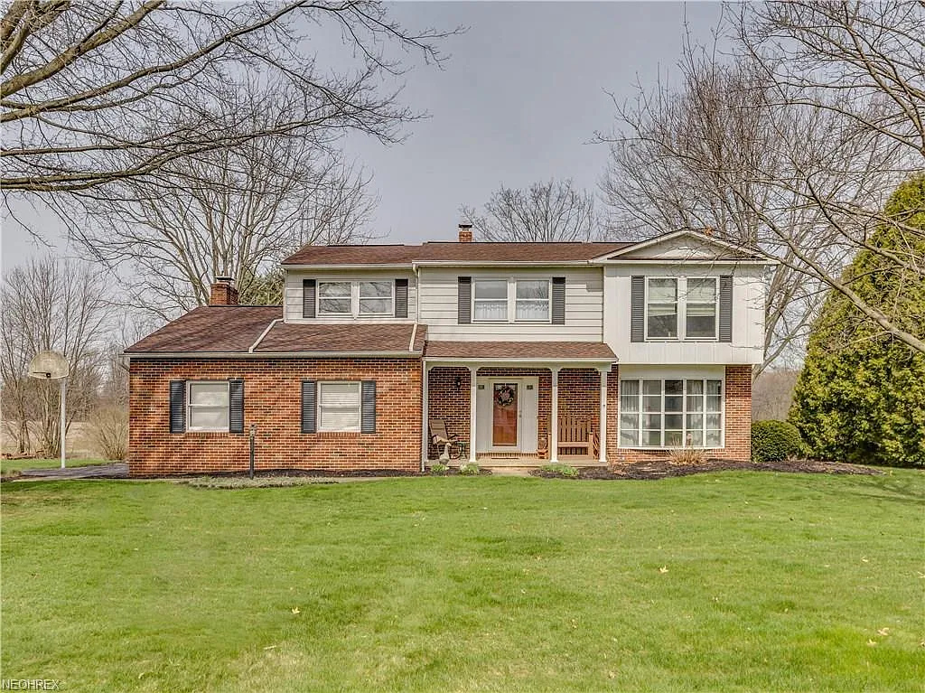 7985 Bricker Rd NW photo 1