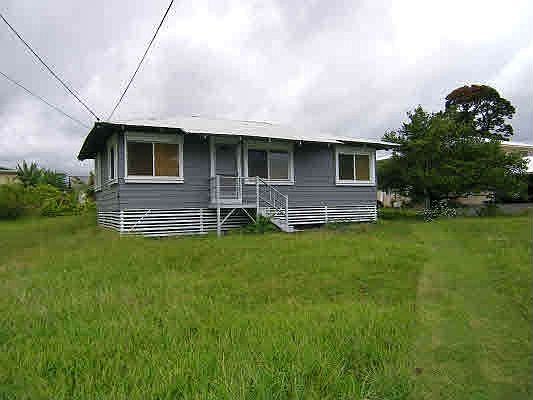 2nd image of 2324 Kilauea Ave