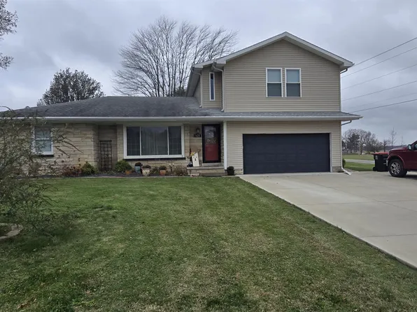 620 N 2nd St, Chandler, IN 47610