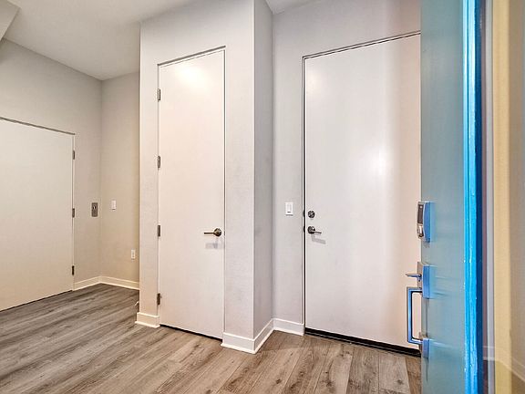 3rd image of 3640 7th Ave