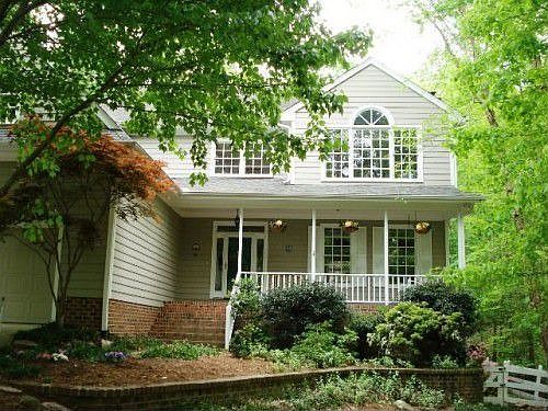 1st image of 224 Huntington Dr