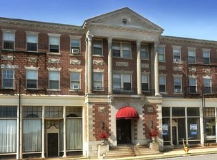 354 N Main St APT 208, Andover, MA 01810