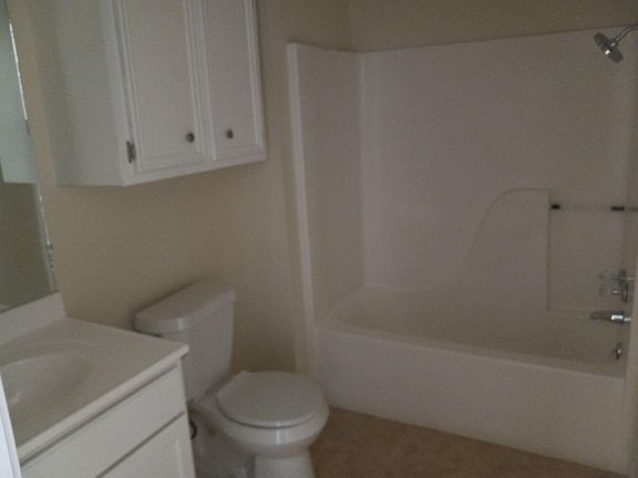 3rd image of 1708 N Tallowood Dr #3