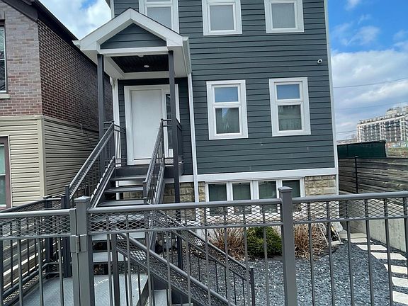2nd image of 1626 S Newberry Ave APT 1
