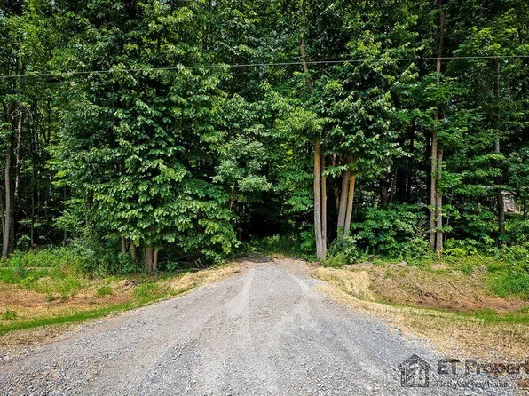 8371 Forteen Mile Rd NE, Cedar Springs, MI 49319