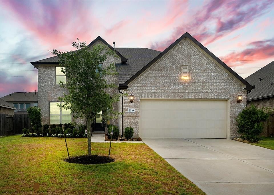 1st image of 2219 Pickford Terrace Lane