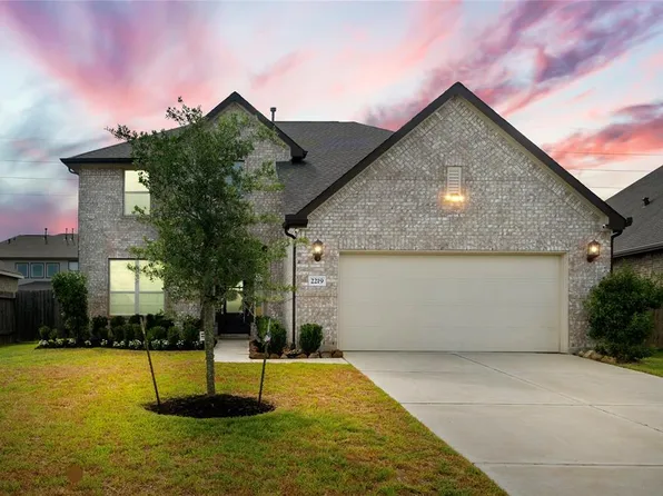 2219 Pickford Terrace Lane, Richmond, TX 77469