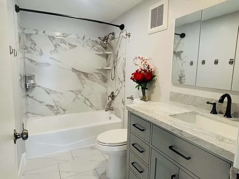 1601 E Cypress St #B — Photo 22