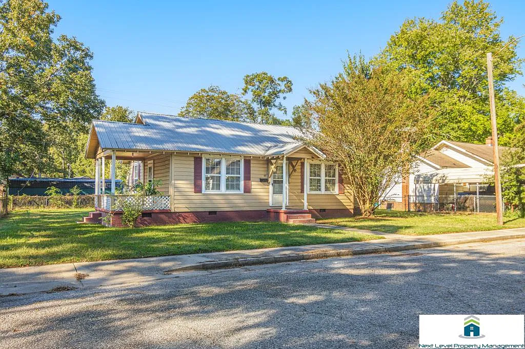 171 Cypress St — Photo 1
