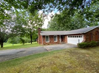 1021 Barnes Chapel Rd, Blue Ridge, GA 30513