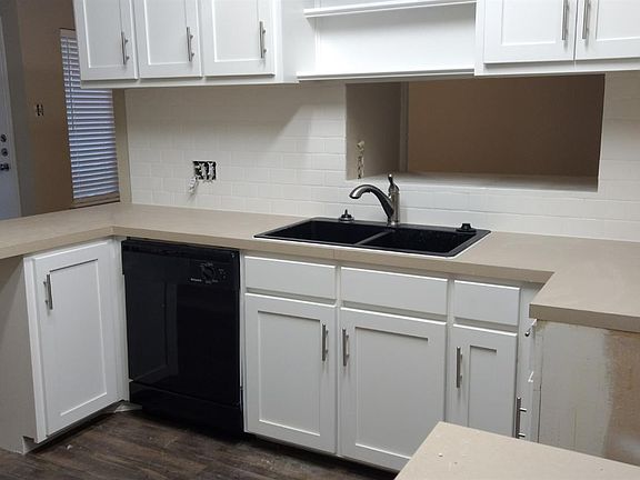 5th image of 6812 Frankford Ave