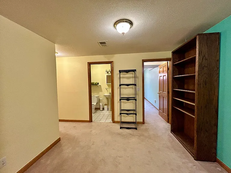 3642 Larkwood Ct — Photo 13