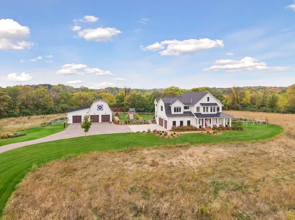 7793 Ingram St, Loretto, MN 55357
