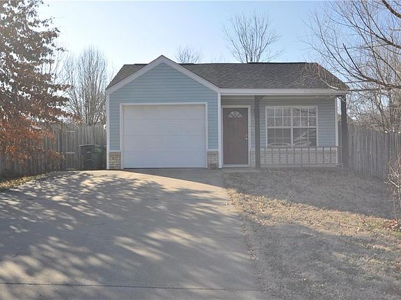 2nd image of 1655 N Timbercrest Ave