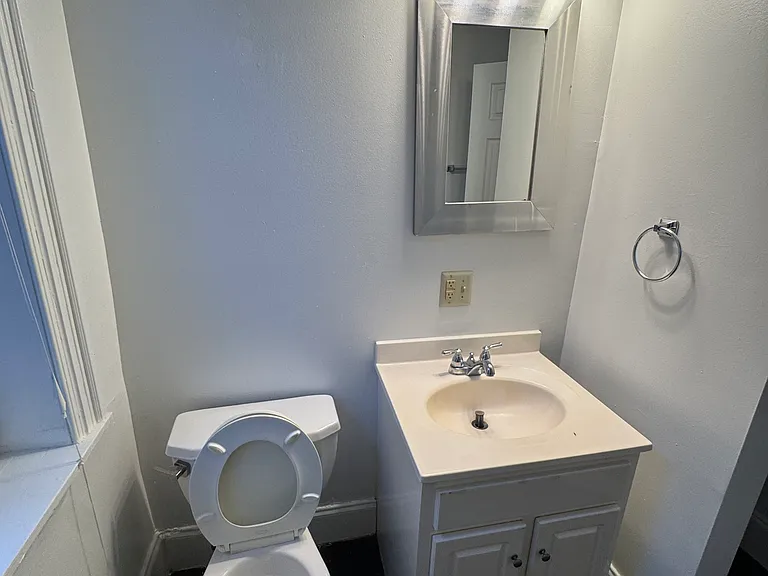 4617 Woodland Ave #2 — Photo 10
