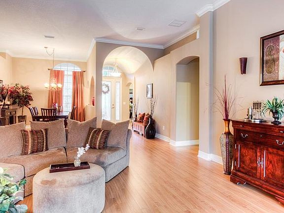5th image of 19324 Autumn Woods Ave