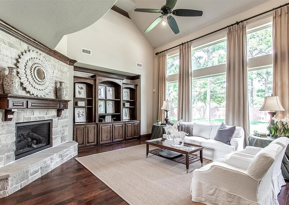 1st image of 4902 Hollowvine Ln