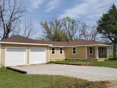 122 W Decker St, Meeker, OK, 74855