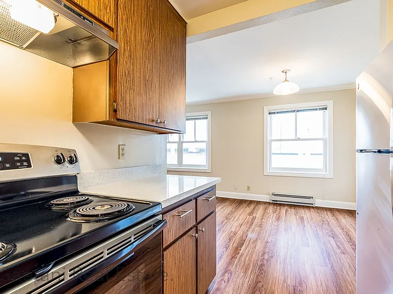 206 Judah St #994R — Photo 4