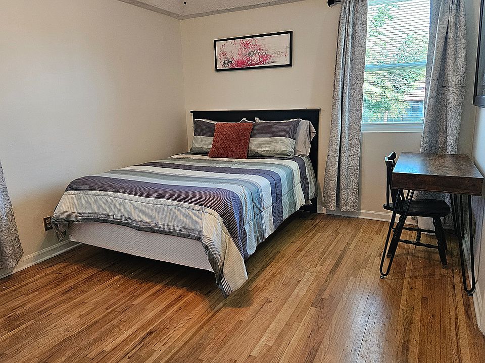1st image of 768 Ringgold Dr #2