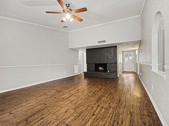 5th image of 1408 Vanderbilt Dr