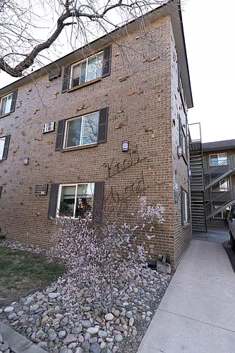 Knollwood and Tanglewood Apartments Photo 1 Knollwood and Tanglewood Apartments Photo 1