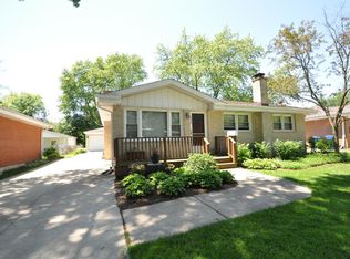 522 Kipling Ct, Wheaton, IL 60187