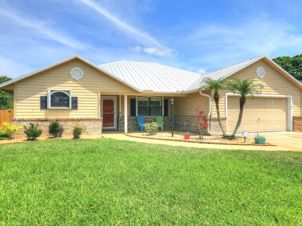 1450 Bevan Drive, Sebastian, FL 32958