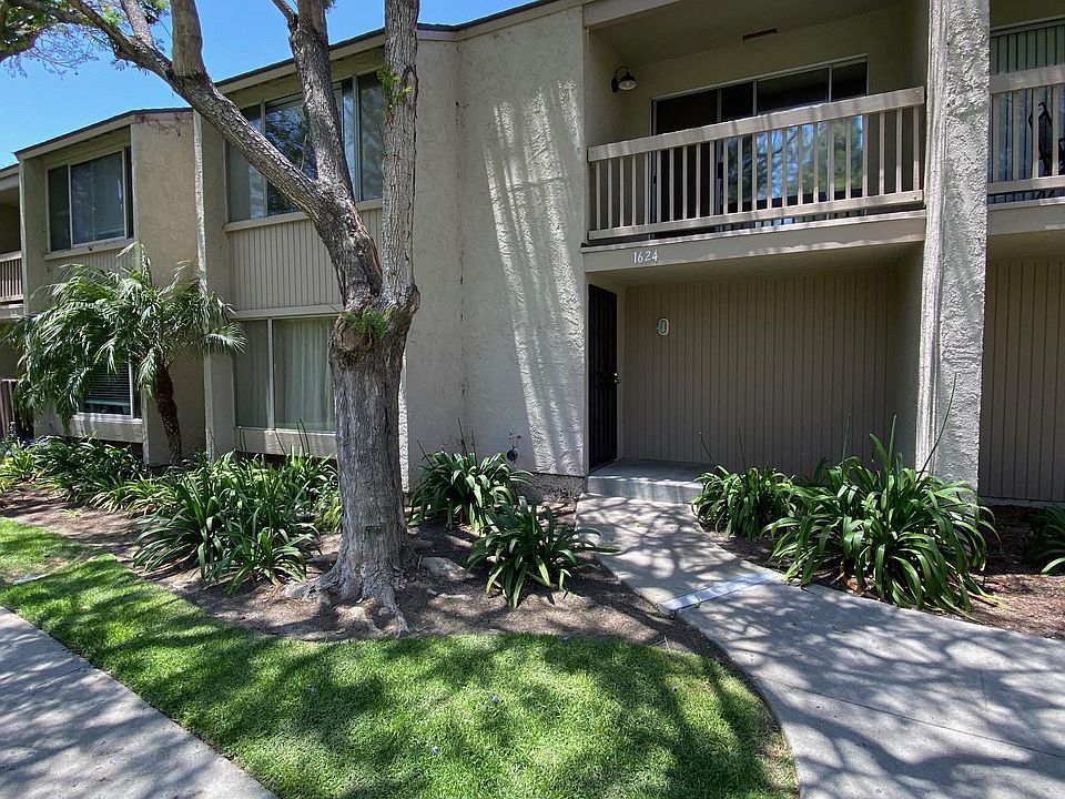 1st image of 1624 Tapir Cir