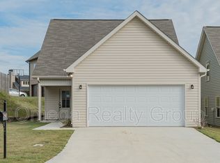65 Deer Creek Dr, Odenville, AL 35120